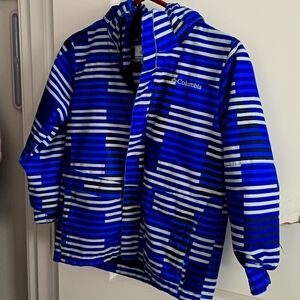 Columbia Interchange Outer Shell size youth small.